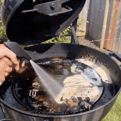 Heavy-Duty Grill Degreaser Spray – Fast Grease & Burnt-On Residue Cleaner