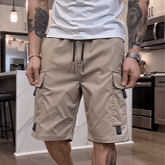 Men's lightweight cargo shorts front fit GIF