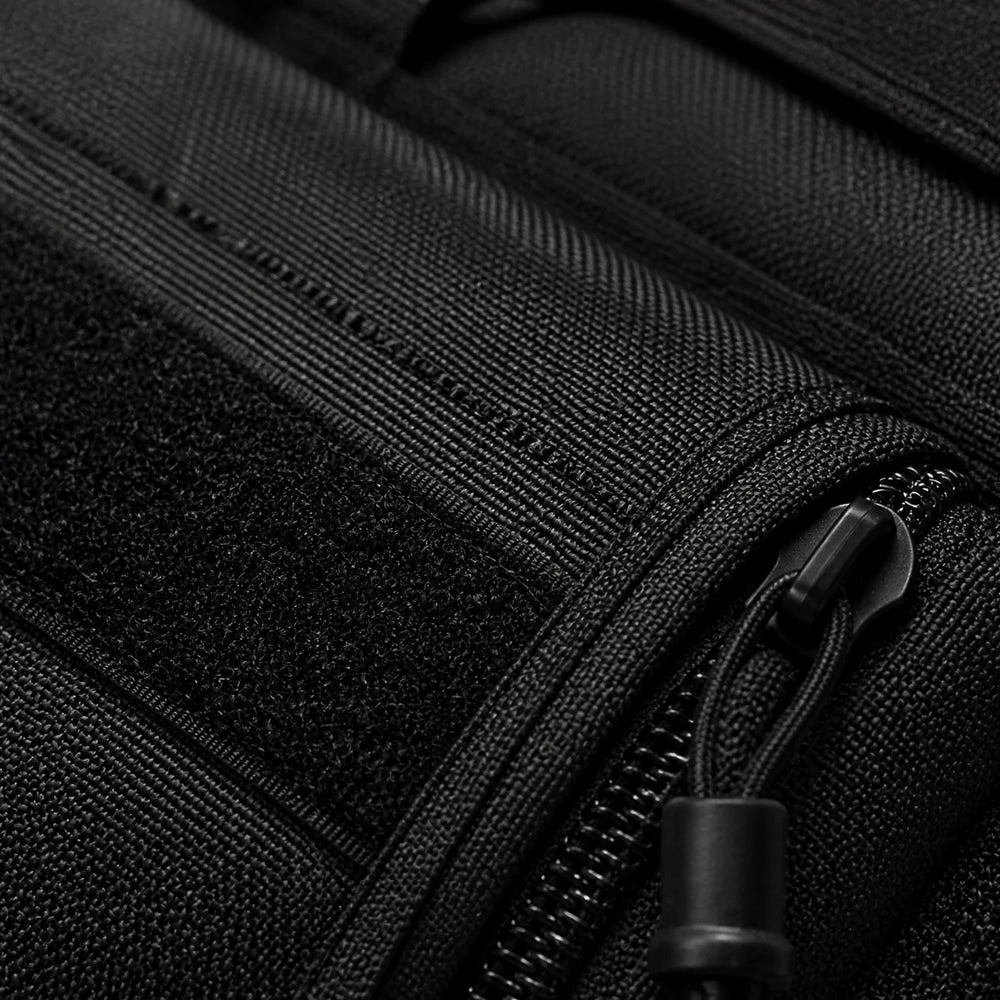 Rugged 600D ripstop & stitching